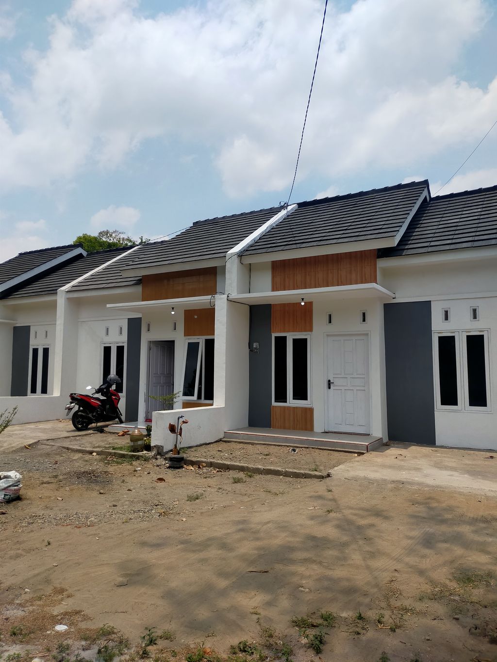 foto contoh rumah perumahan PERUM 3 DEWI