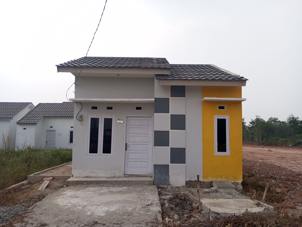 foto contoh rumah perumahan GRAND RIZKY BORANG.