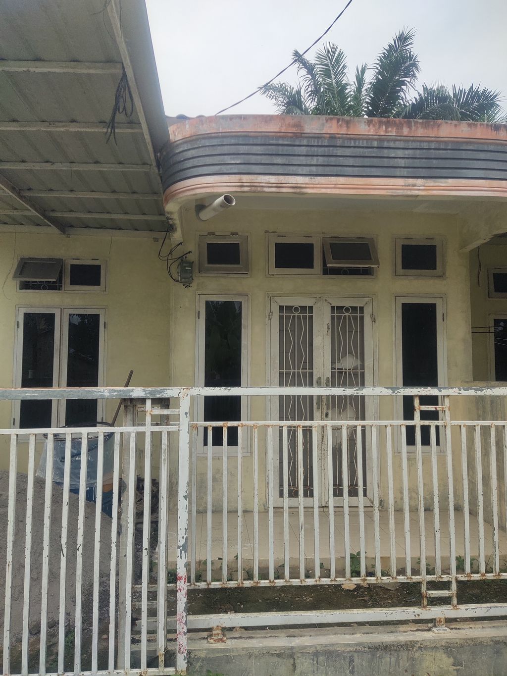 foto contoh rumah perumahan Perumahan Pertiwi Indah