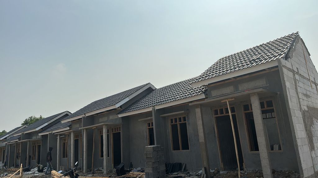 foto posisi tengah perumahan RAJEG MULYA RESIDENCE 7