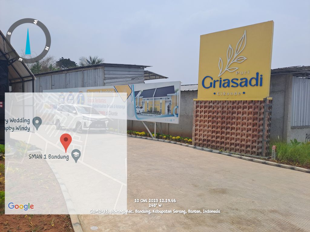 foto gerbang perumahan PURI GRIASADI CIKANDE