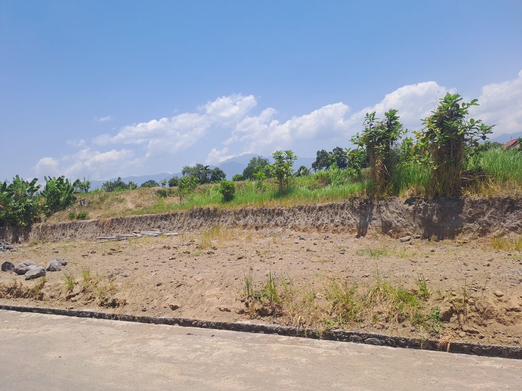 foto posisi tengah perumahan PURI ARTHA KEROBOKAN 9