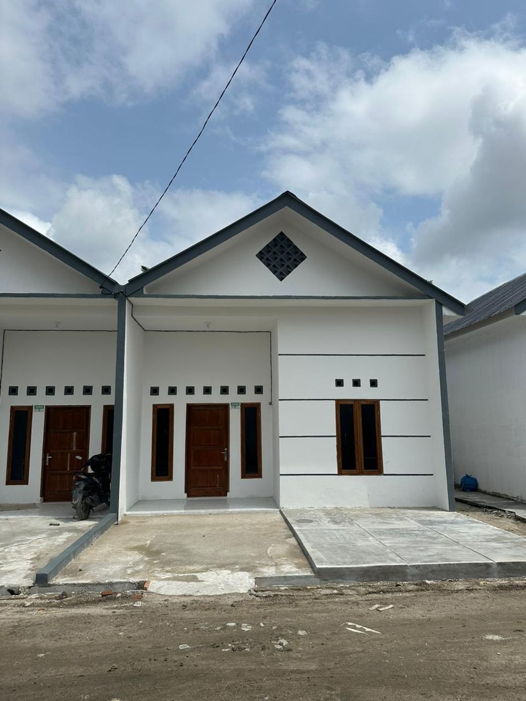 foto tampak rumah tipe 36 perumahan Griya Raudhah 5