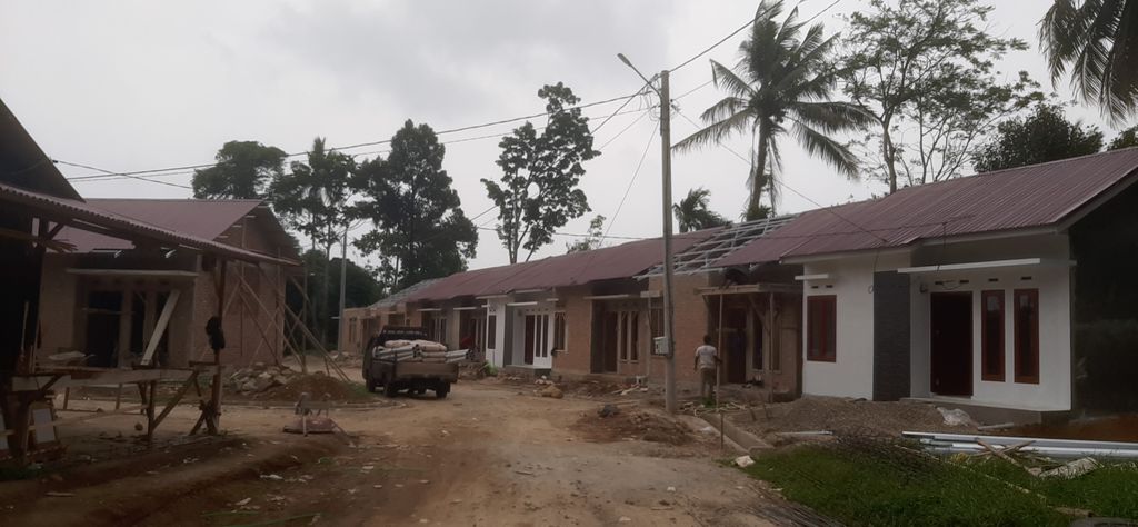 foto gerbang perumahan MANANG ISPILER 2