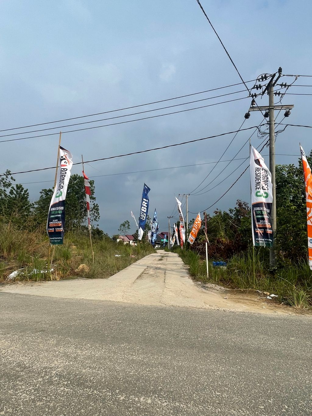 foto gerbang perumahan BORNEO RESIDENCE 3