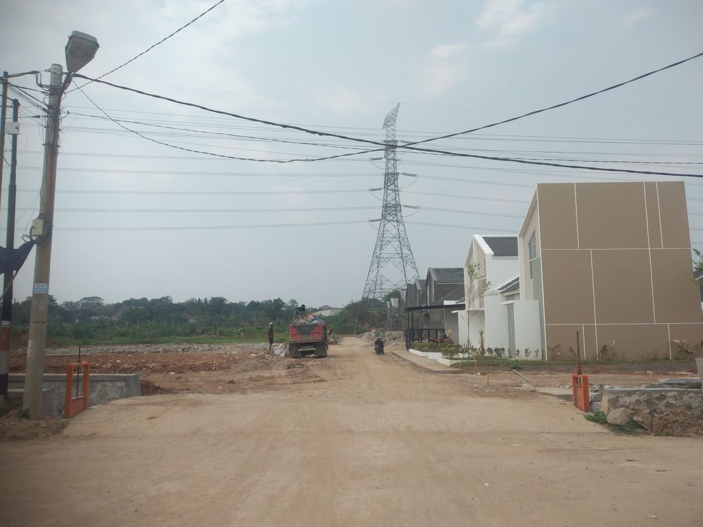 foto gerbang perumahan Grand Harmoni 2 Extention