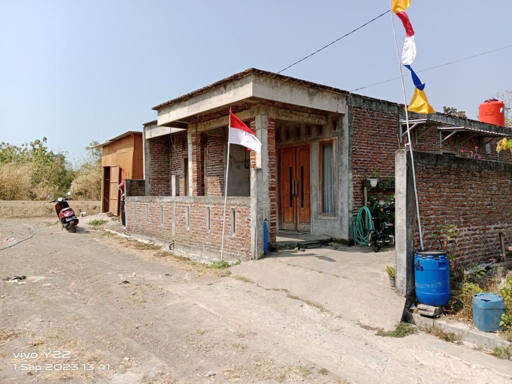 foto tampak rumah tipe KOMERSIL perumahan GRIYA HIKMAH LESTARI TAHAP 7