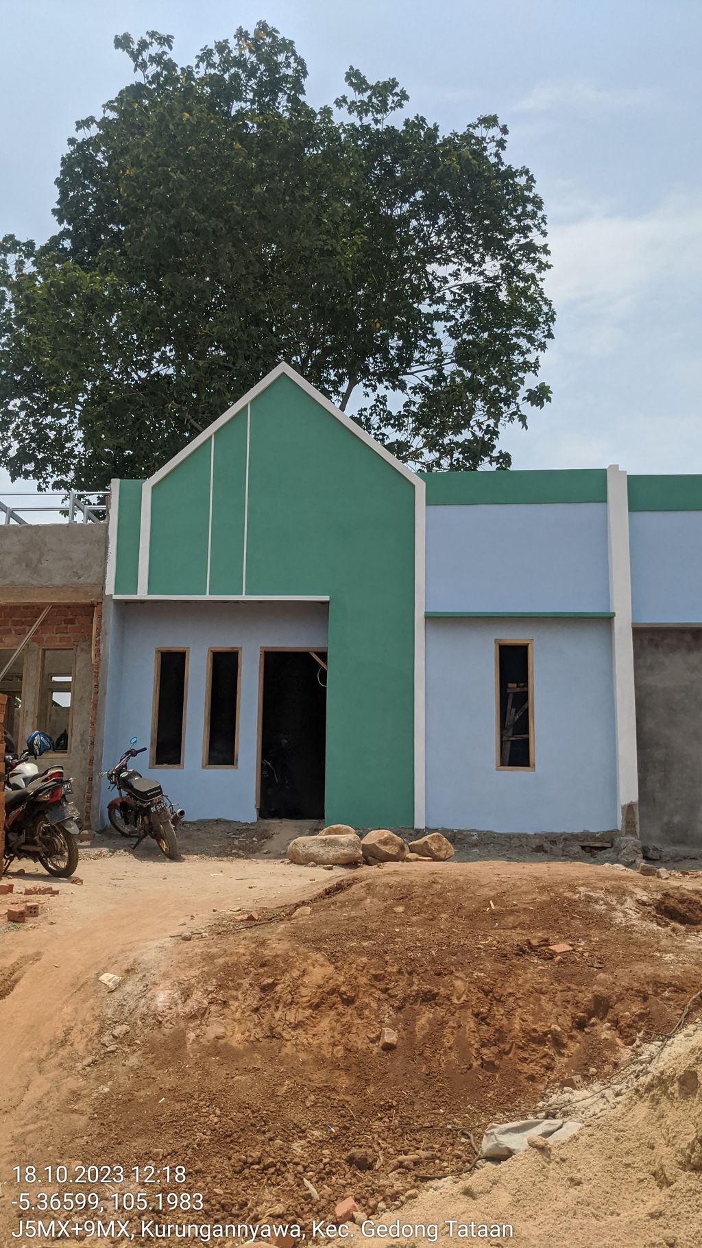 foto contoh rumah perumahan Perumahan Negeri 62 Land
