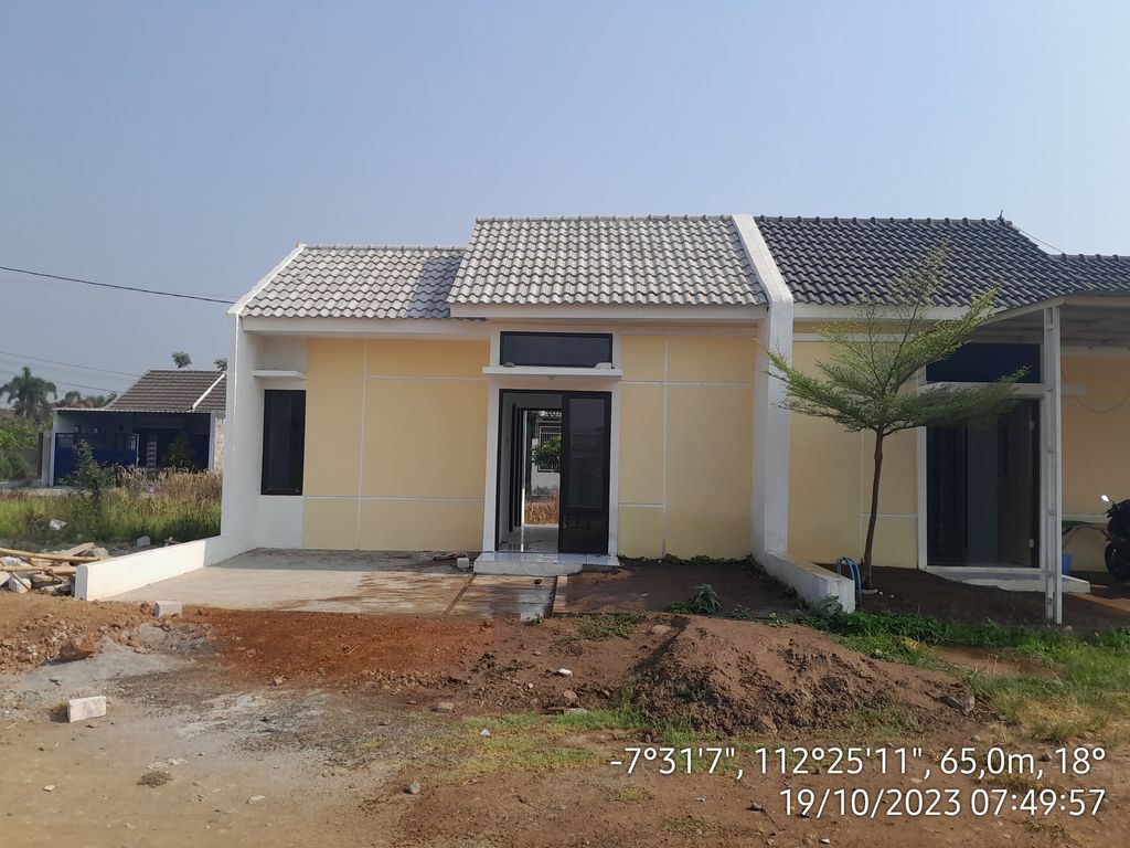 foto contoh rumah perumahan PUSPAMAYA RESIDENCE