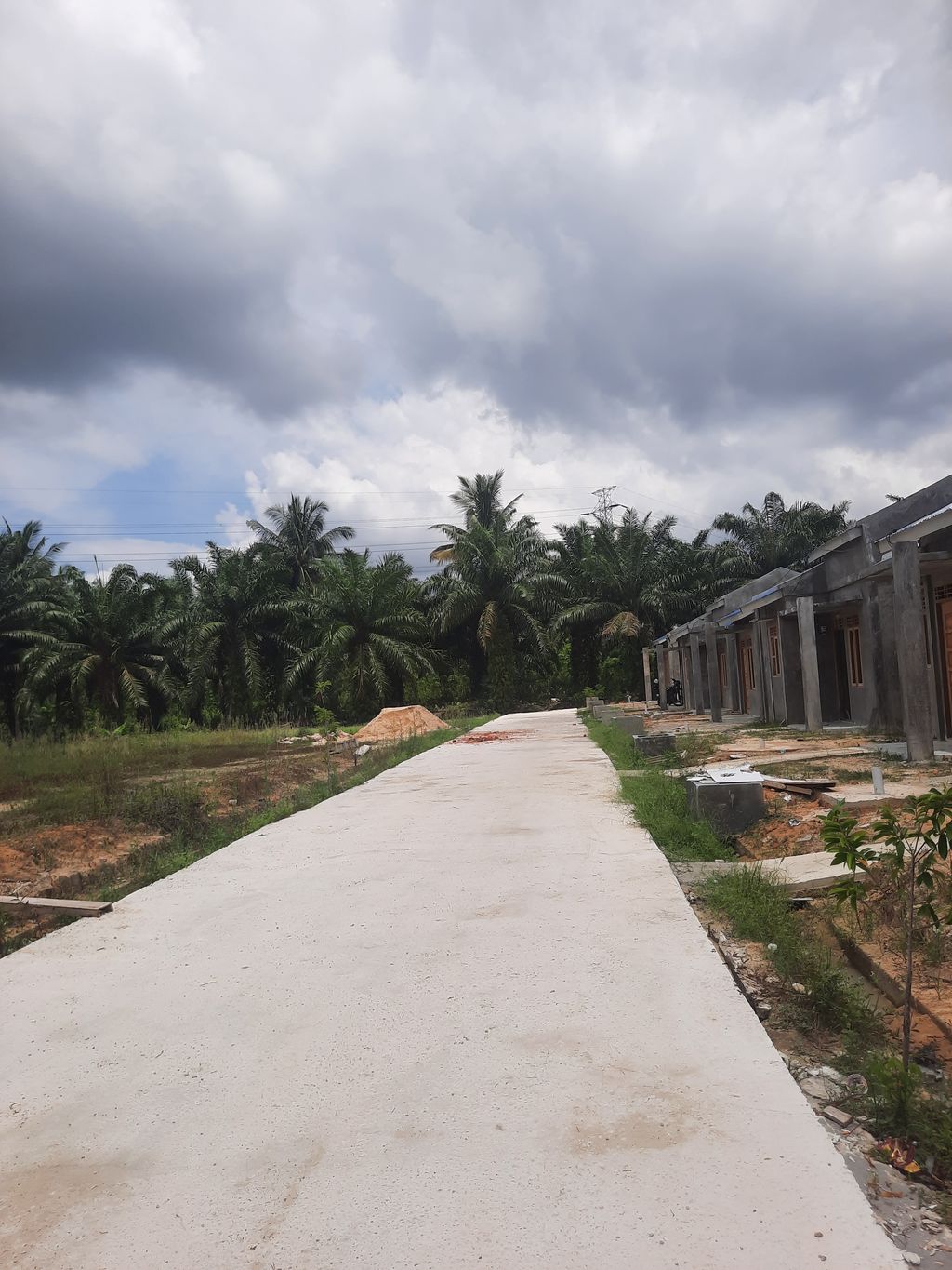 foto gerbang perumahan Mutiara Kencana 1