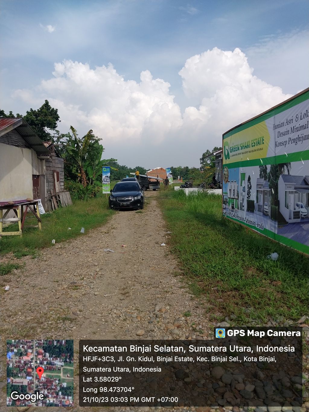 foto gerbang perumahan green shaki estate