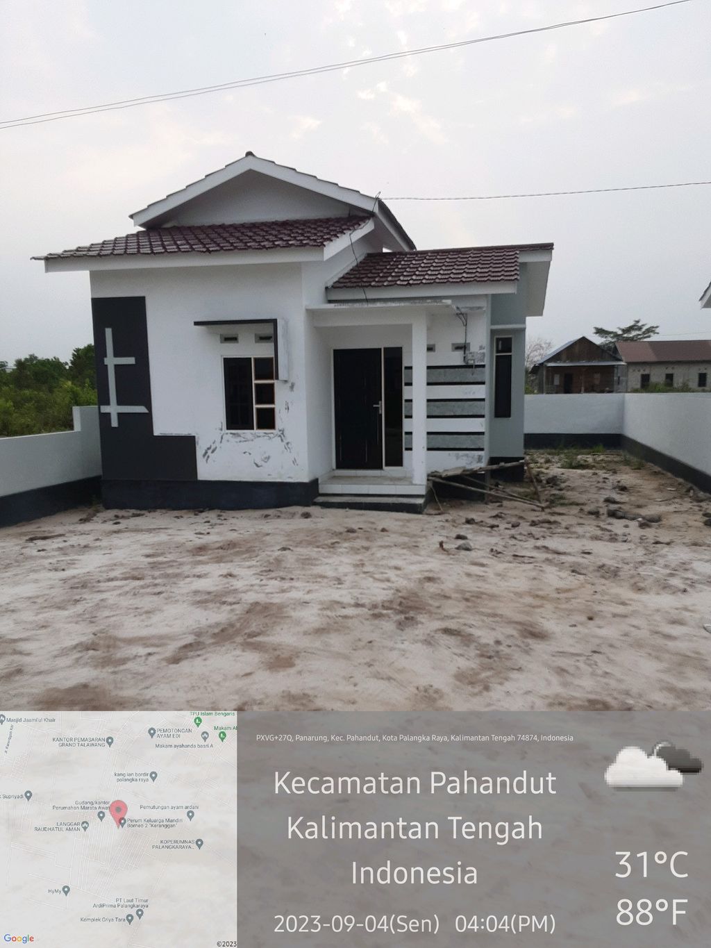 foto contoh rumah perumahan Perum Keluarga Mandiri Borneo 2