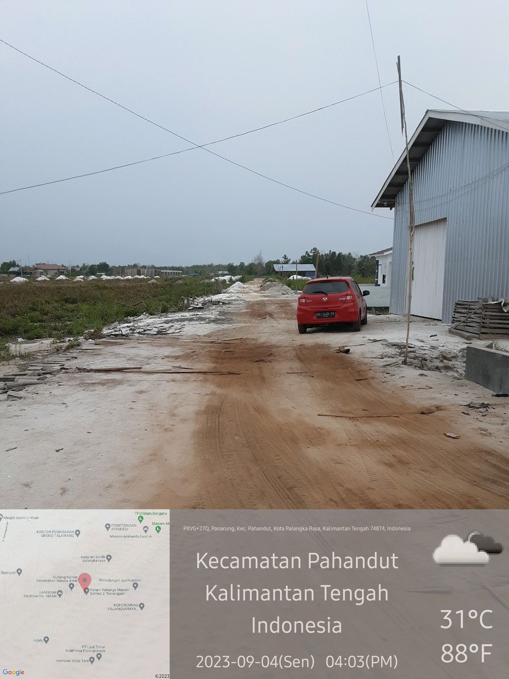 foto gerbang perumahan Perum Keluarga Mandiri Borneo 2