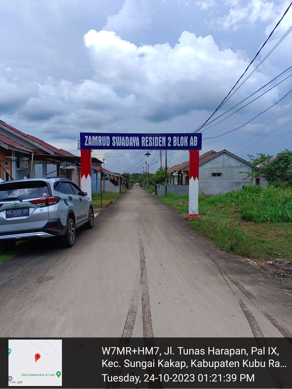 foto gerbang perumahan Zamrud Swadaya Residence 2
