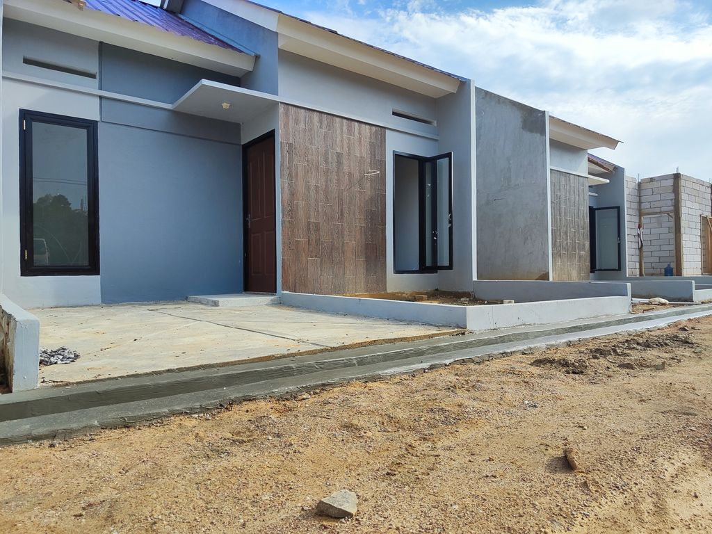foto contoh rumah perumahan Palaran Indah Kemilau 2