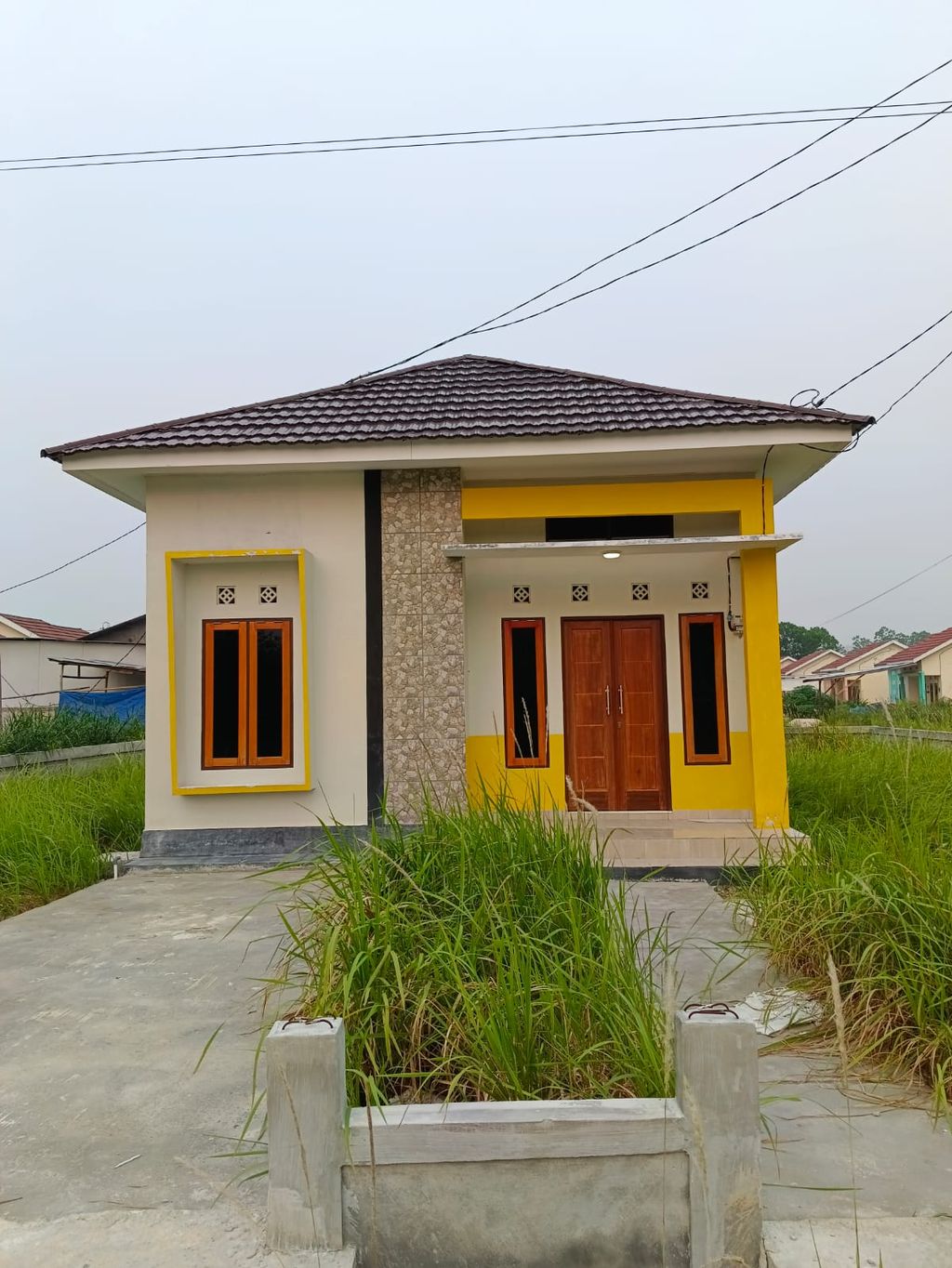 foto tampak rumah tipe 50 perumahan CITRA BARITO 3