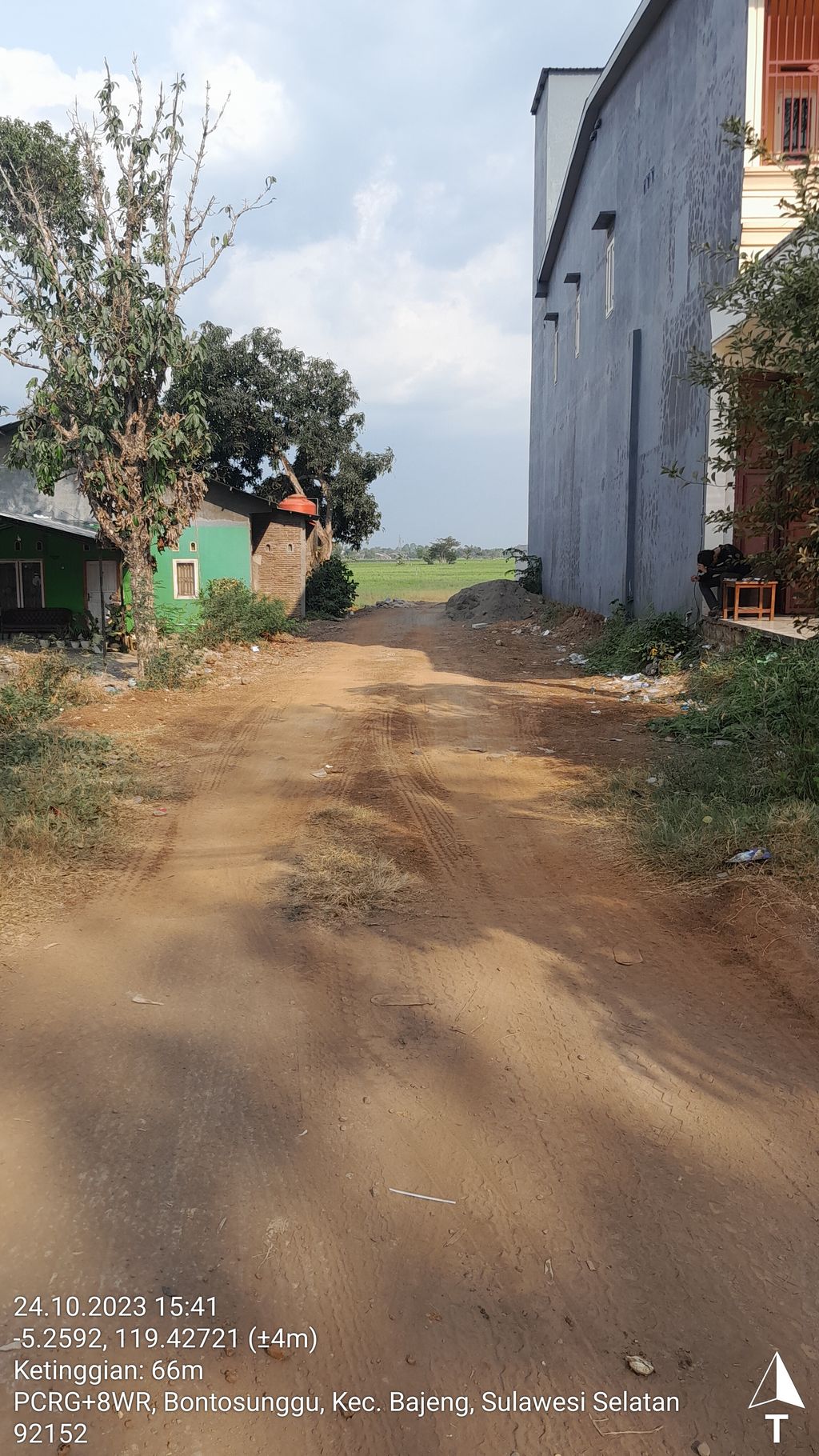 foto gerbang perumahan MAPPASOMBA HILLS