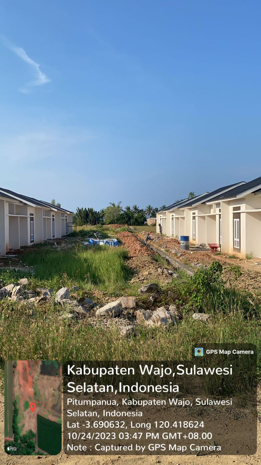 foto posisi tengah perumahan GRAHA SIWATA PERMAI