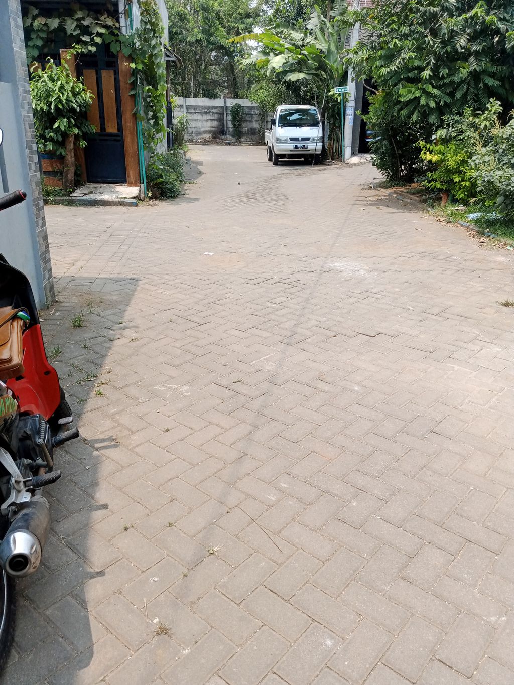 foto posisi tengah perumahan GRAHA TLOGOWARU KOTA