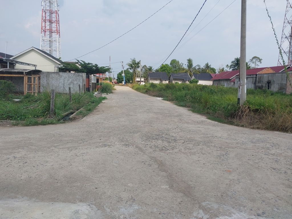 foto posisi tengah perumahan GRIYA SENGETI 1