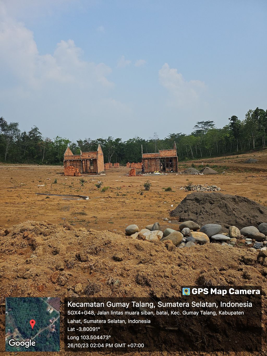foto posisi tengah perumahan GRIYA ALTEZZA SELAWI
