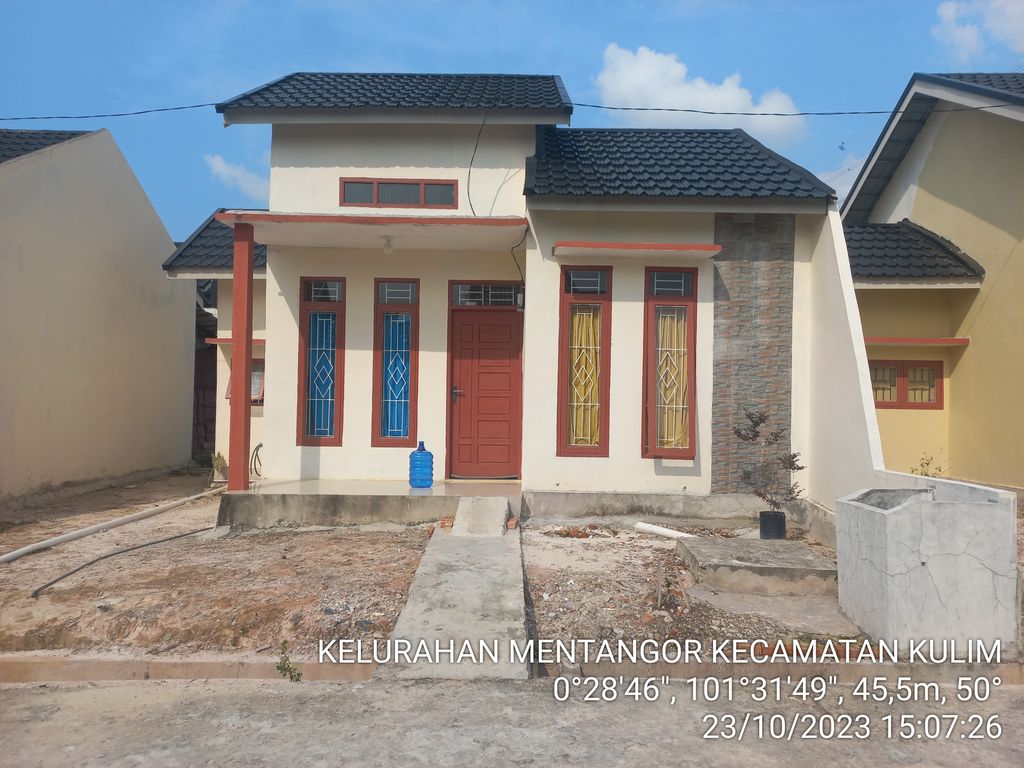 foto tampak rumah tipe 36 perumahan GRAHA TANGOR ASRI 2