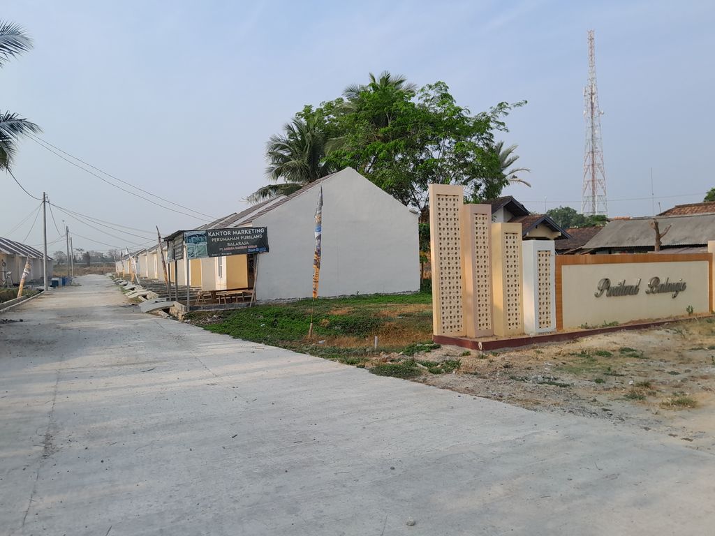 foto gerbang perumahan Perumahan Puriland Balaraja