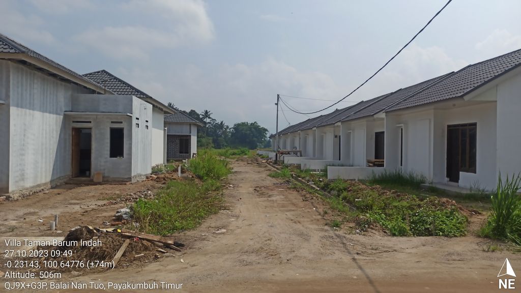 foto posisi tengah perumahan Villa Taman Barum Indah Komersil