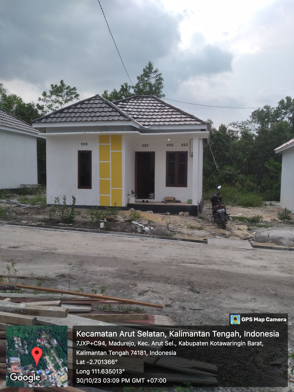 foto contoh rumah perumahan BAMBU RESIDENCE