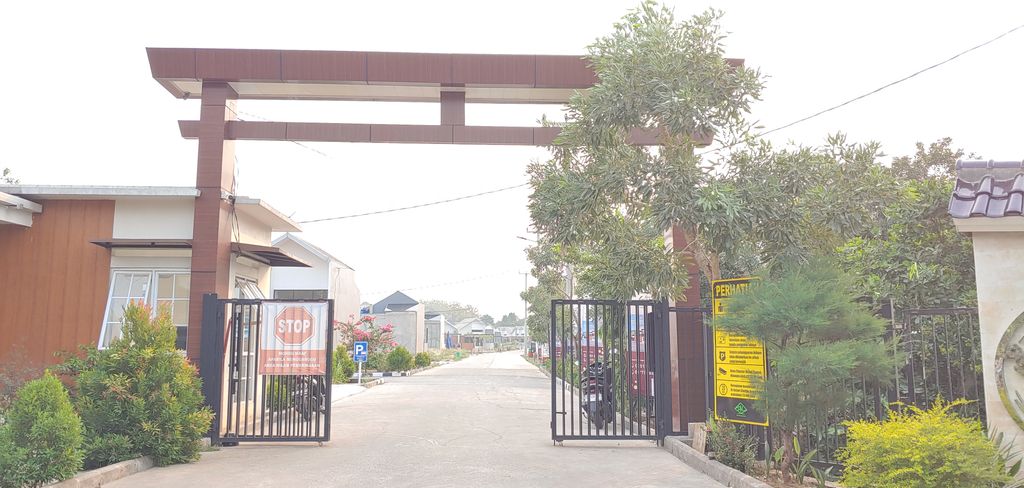 foto gerbang perumahan AVANI GYOEN RESIDENCE TAHAP 3