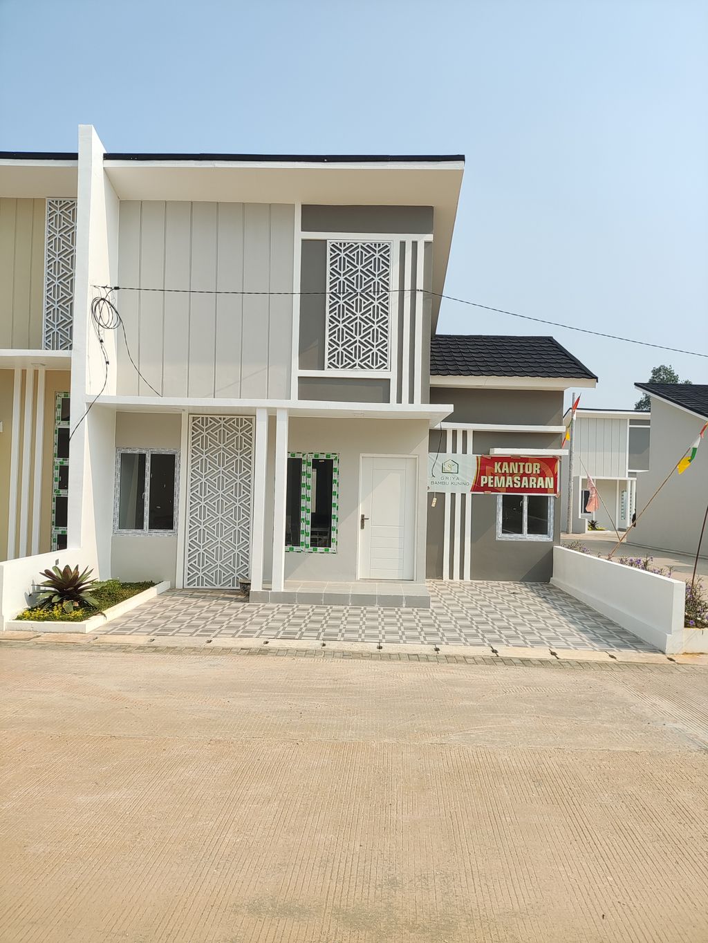 foto contoh rumah perumahan Griya Bambu Kuning
