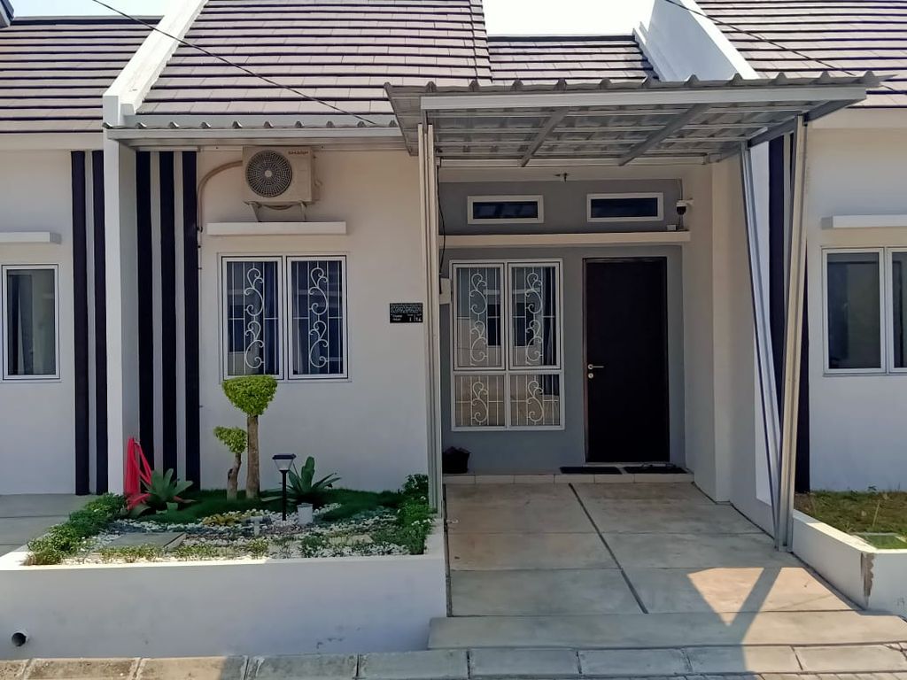 foto tampak rumah tipe E Blok I14 perumahan Graha Mirai
