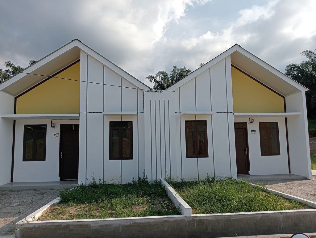 foto contoh rumah perumahan Villa Alila Shafa 2