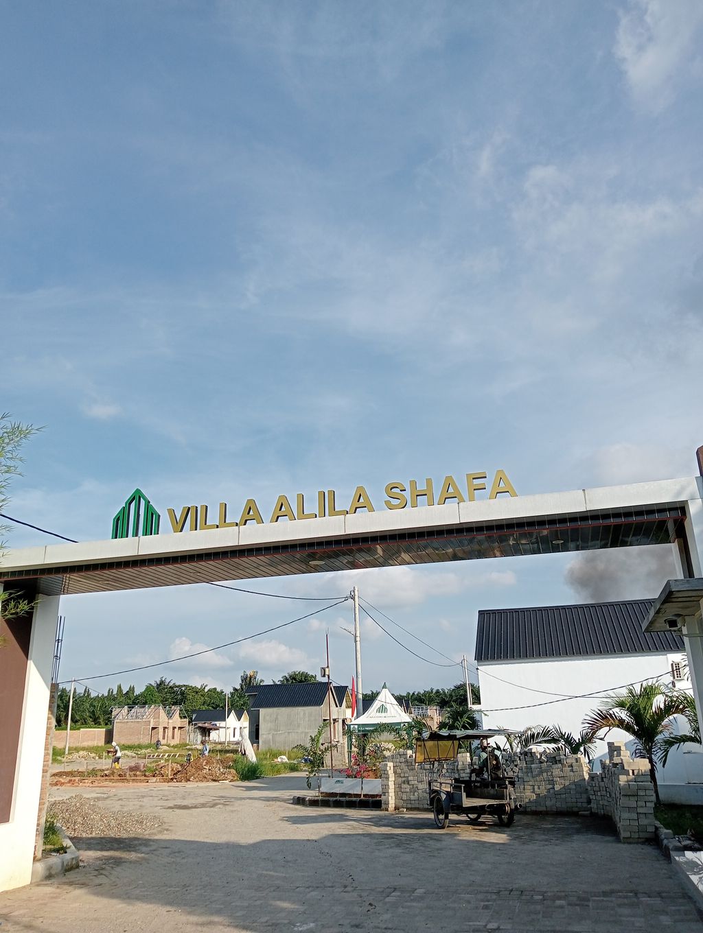foto gerbang perumahan Villa Alila Shafa 2