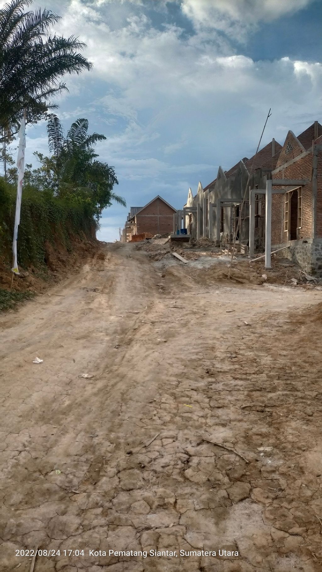 foto gerbang perumahan RING ROAD GREEN CITY II