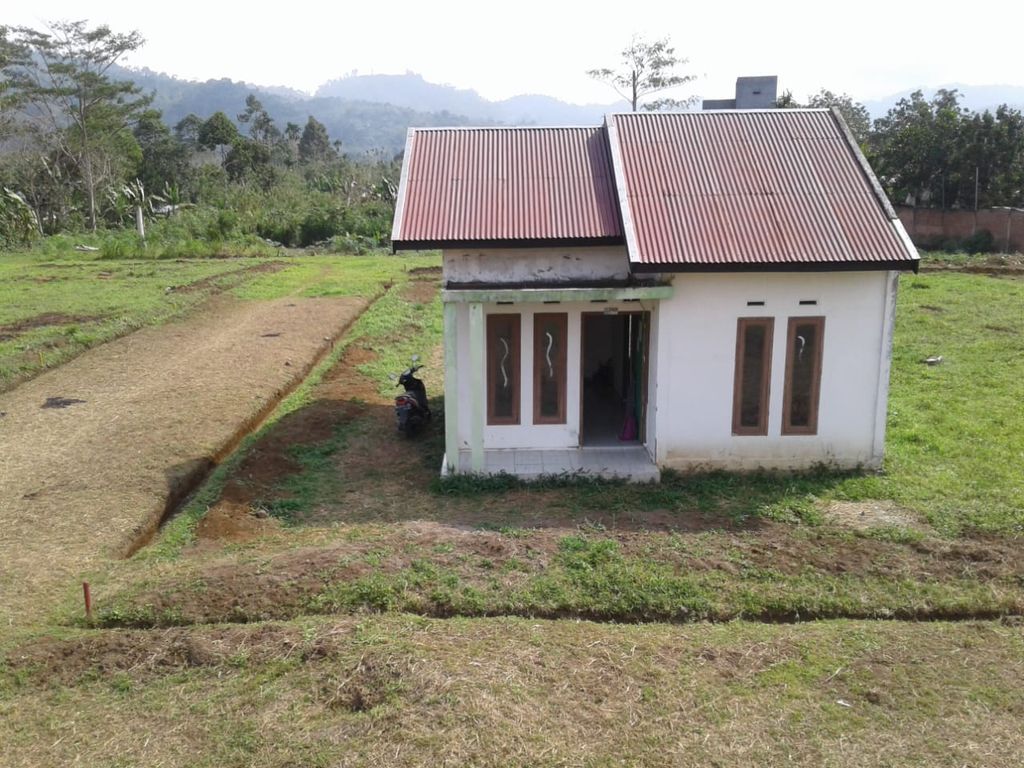 foto tampak rumah tipe 36 perumahan Perum Vioba Indah