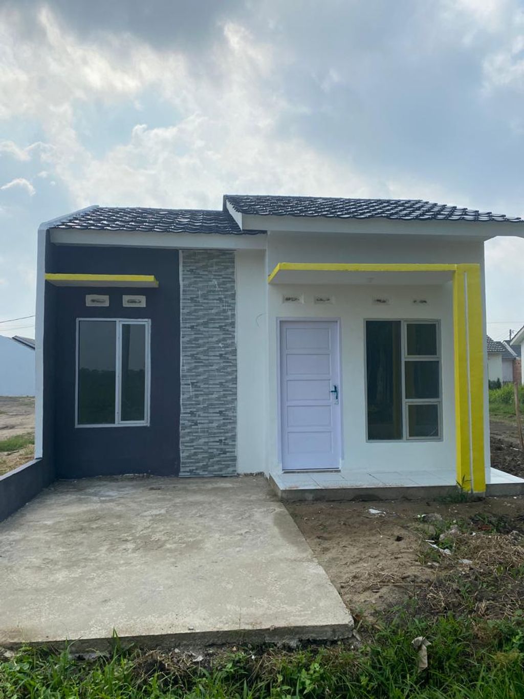 foto tampak rumah tipe PERUMAHAN TAMAN PURI IMPIAN C perumahan PERUMAHAN TAMAN PURI IMPIAN C