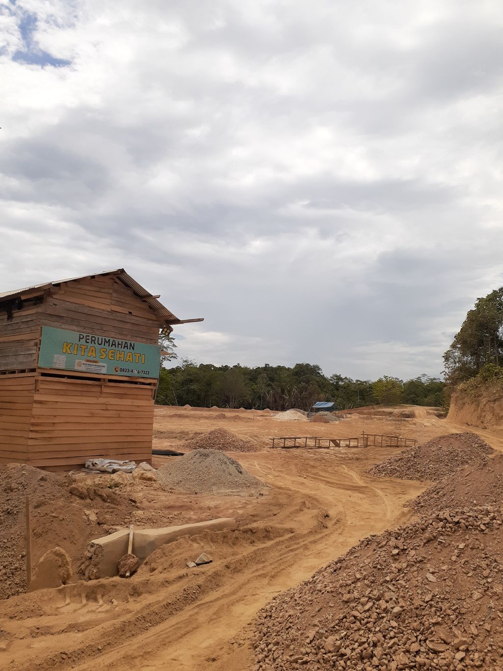 foto gerbang perumahan KITA SEHATI