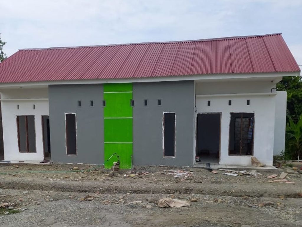 foto tampak rumah tipe 36 perumahan GRAND AYSHILA I
