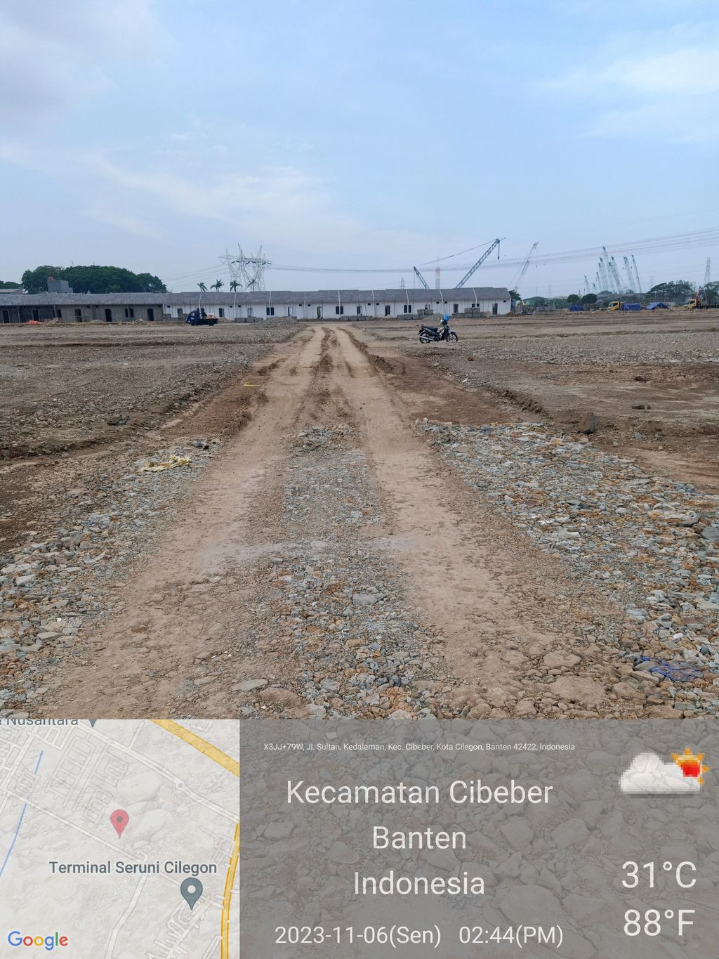 foto posisi tengah perumahan CAMELIA RESIDENCE
