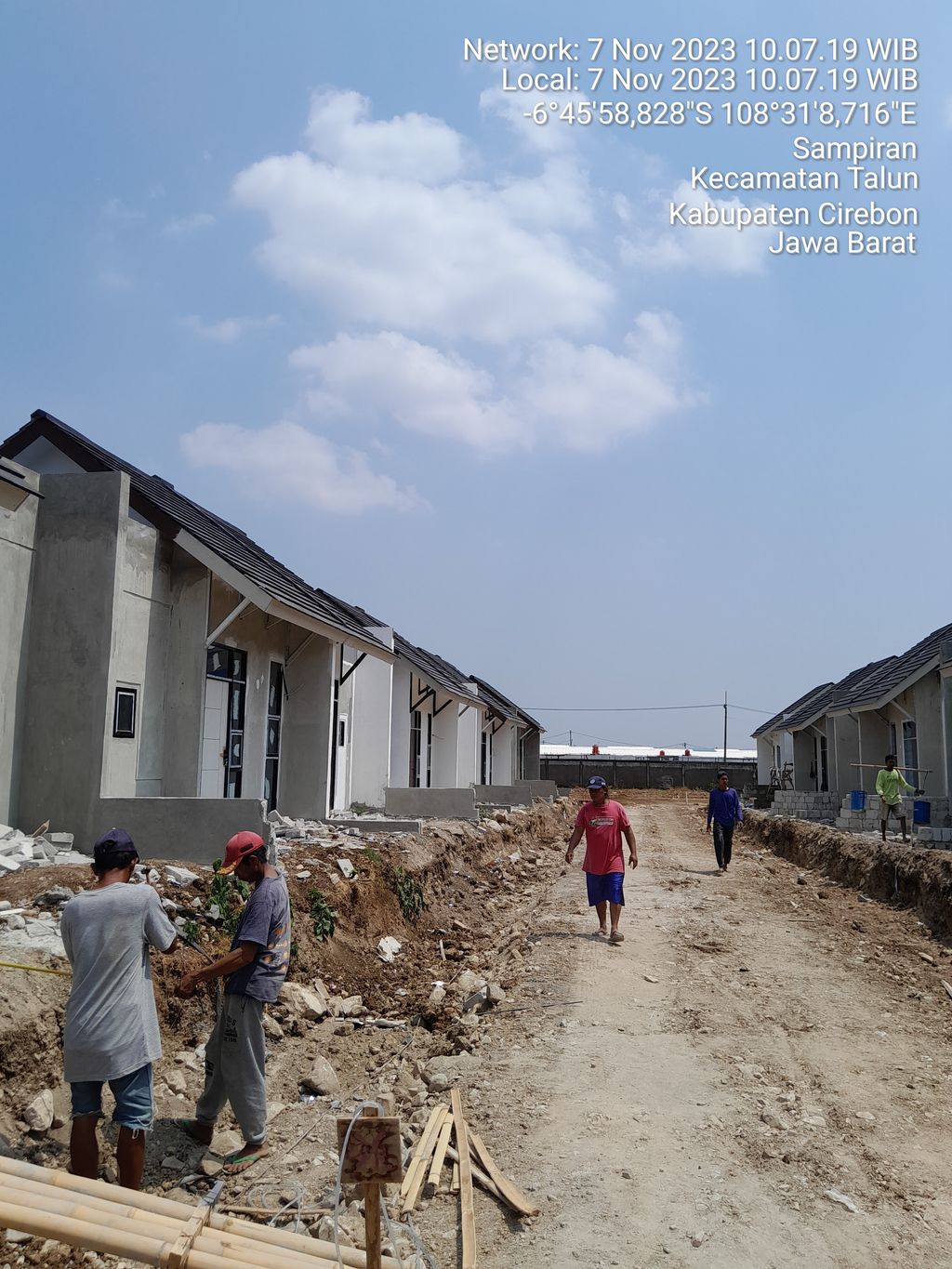 foto posisi tengah perumahan KEANDRA LIVING SAMPIRAN