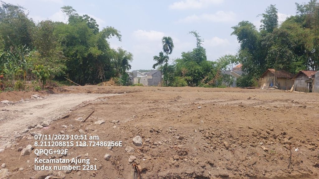 foto contoh rumah perumahan Rowind Land