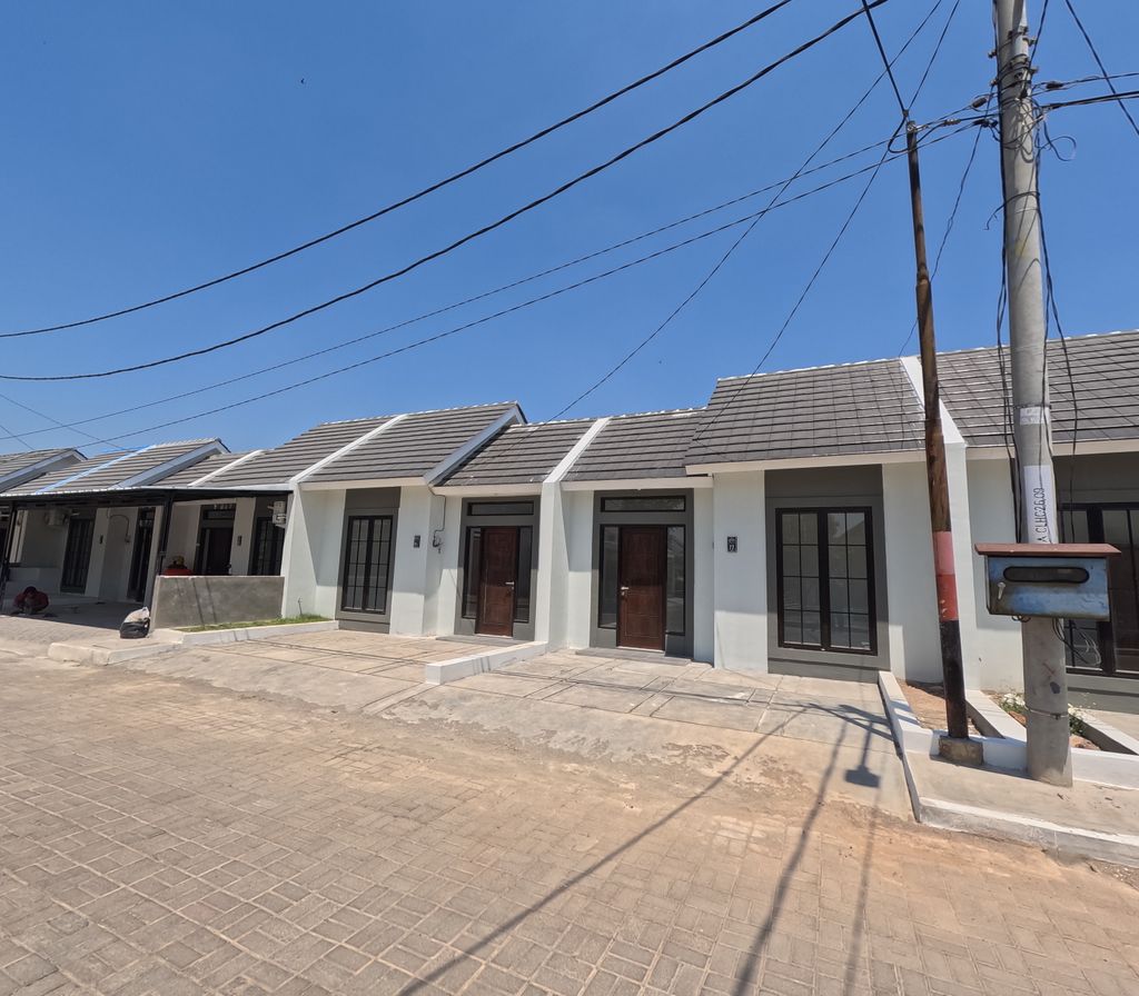 foto tampak rumah tipe 60/27 perumahan CITRALAND CIREBON