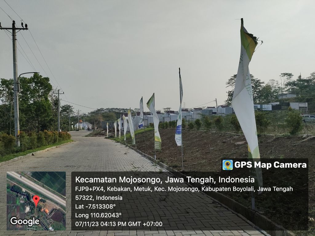 foto gerbang perumahan The Leaf Platinum