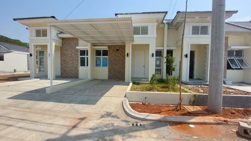 foto tampak rumah tipe CALATHEA perumahan VICTORIA ASRI