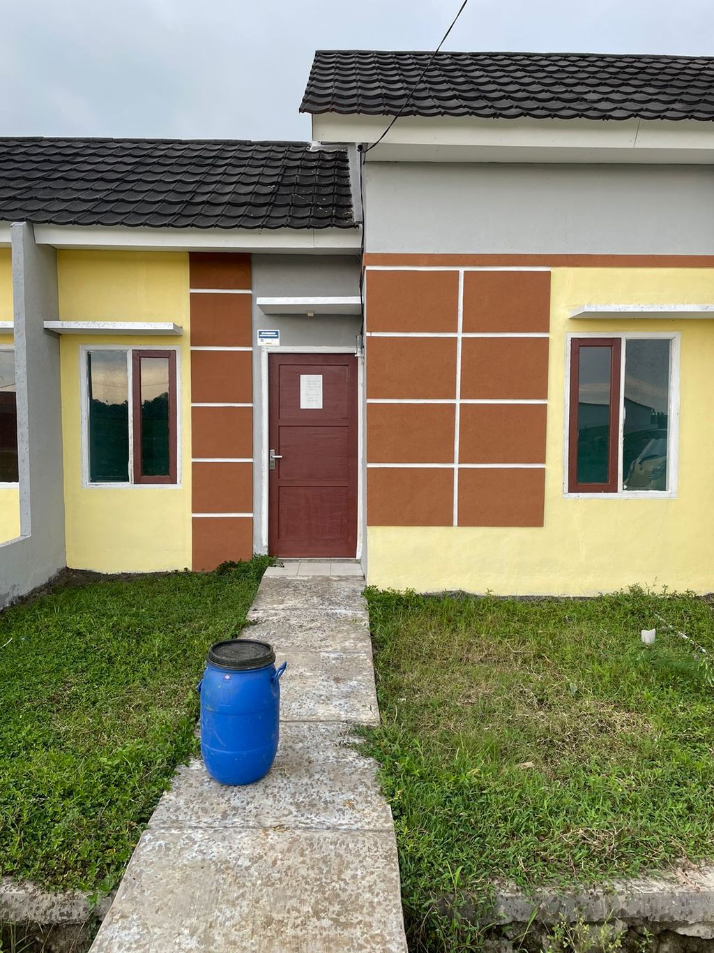 foto contoh rumah perumahan BUMI INDAH PROKLAMASI 2