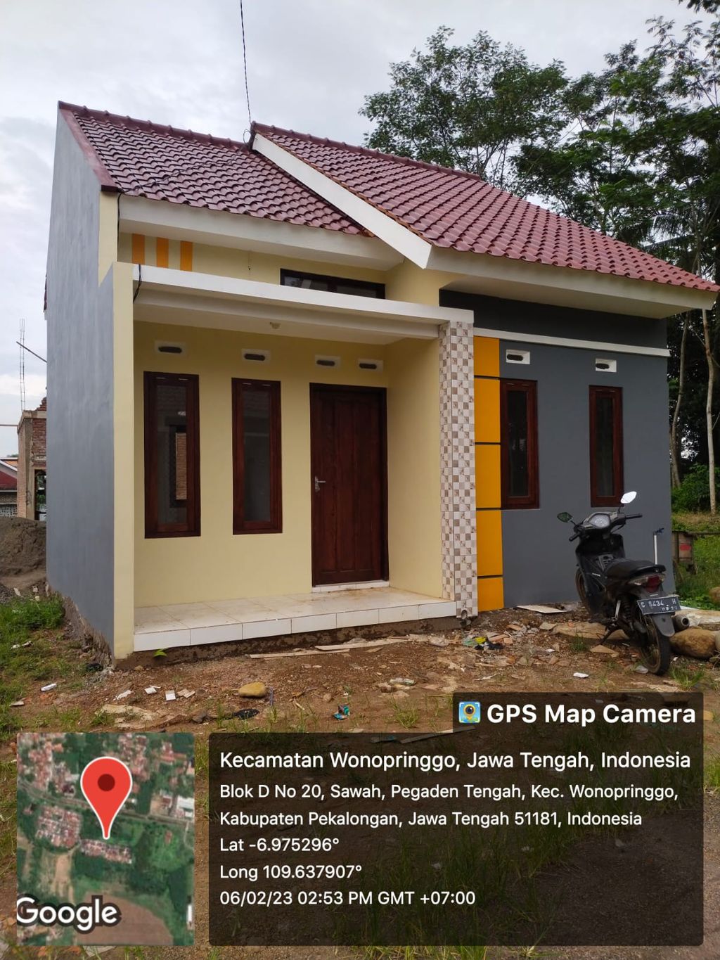 foto tampak rumah tipe 36/72 perumahan GRAHA NAYA PEGADEN TAHAP 3