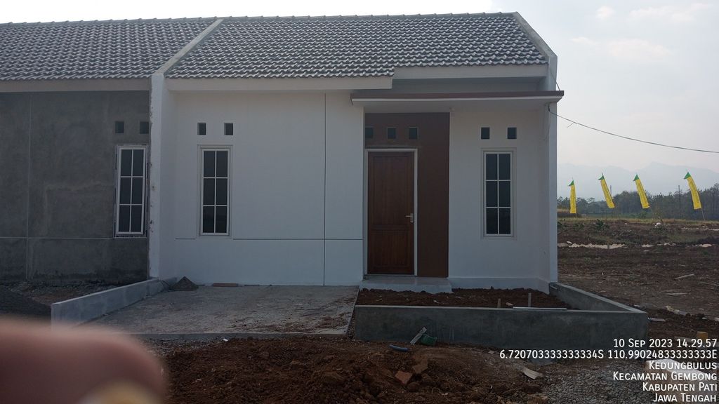 foto tampak rumah tipe 30/71.8 perumahan nDalem Raharja Semirejo