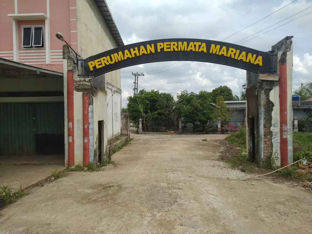 foto gerbang perumahan Perumahan Permata Mariana