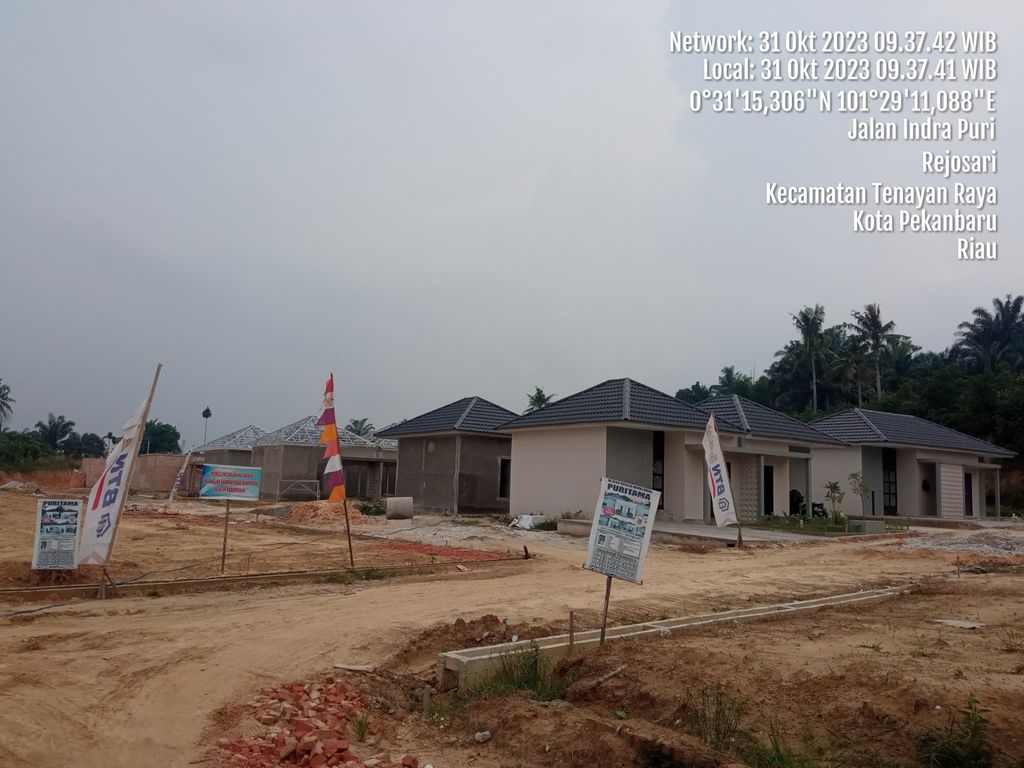 foto posisi tengah perumahan Puritama Village